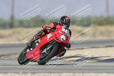 media/Oct-13-2025-Moto Forza (Mon) [[a66d839500]]/3-B Group/Session 3 (Turn 16)/